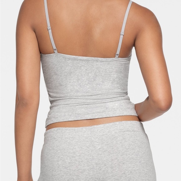 Brand new SKIMS Heather Grey Tank Top - Picture 4 of 6